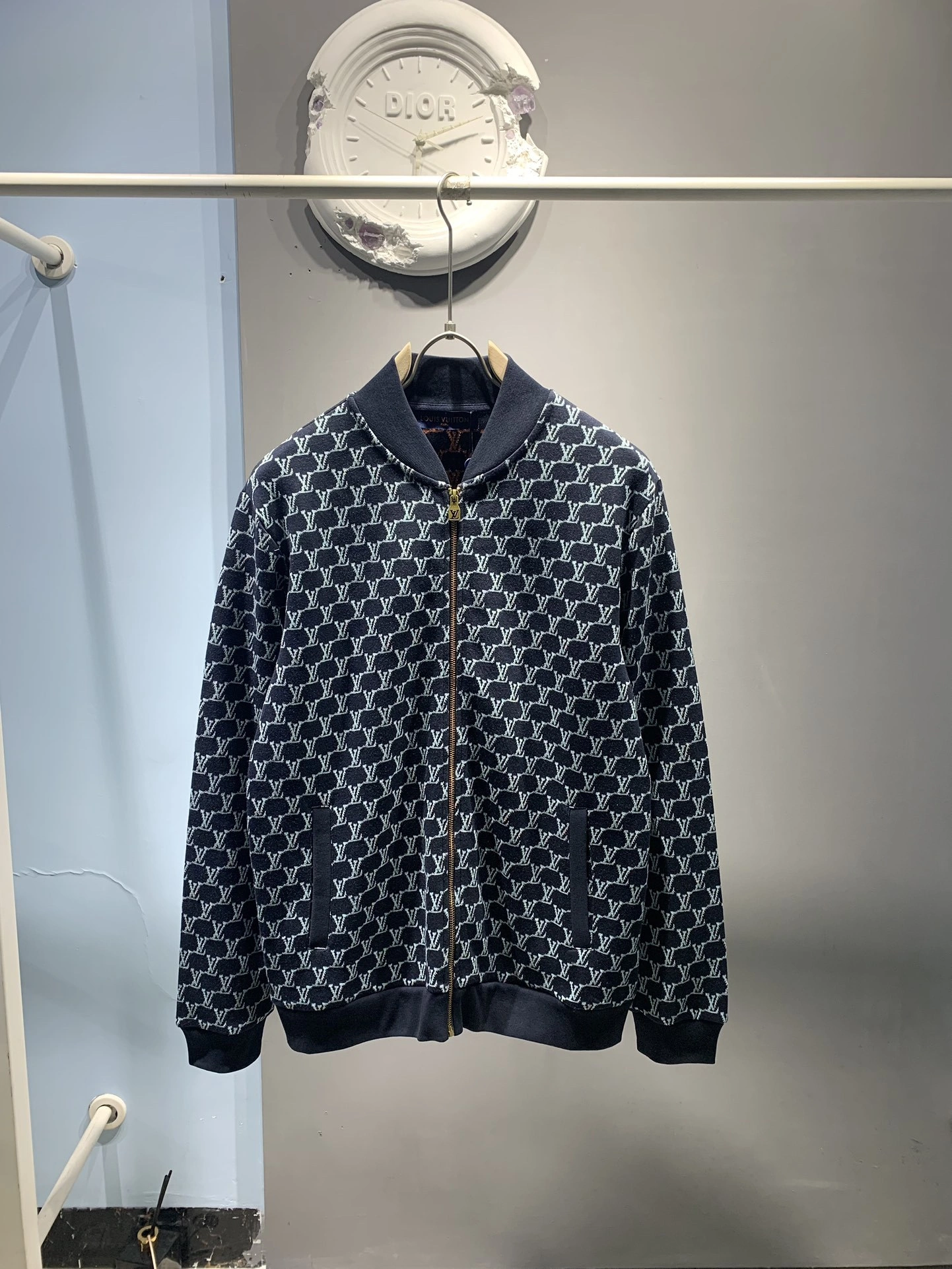 wg.luxury- 8V oversized item:D-F431J5508